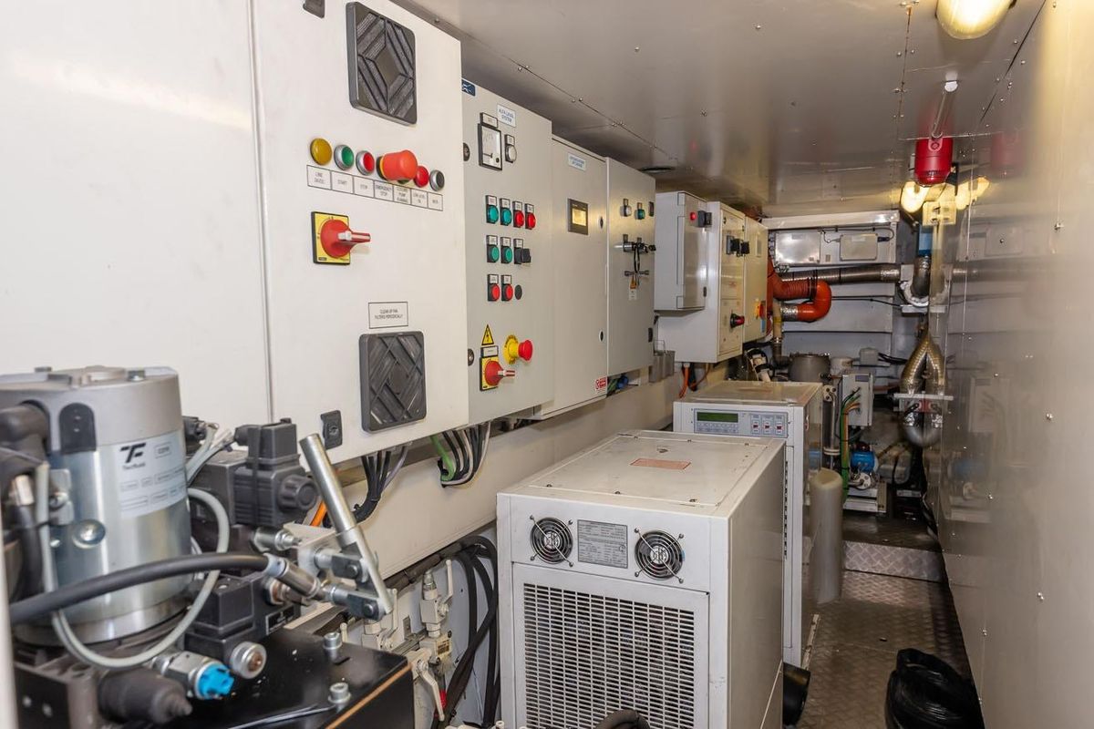 2018 Ferretti Yachts 123 