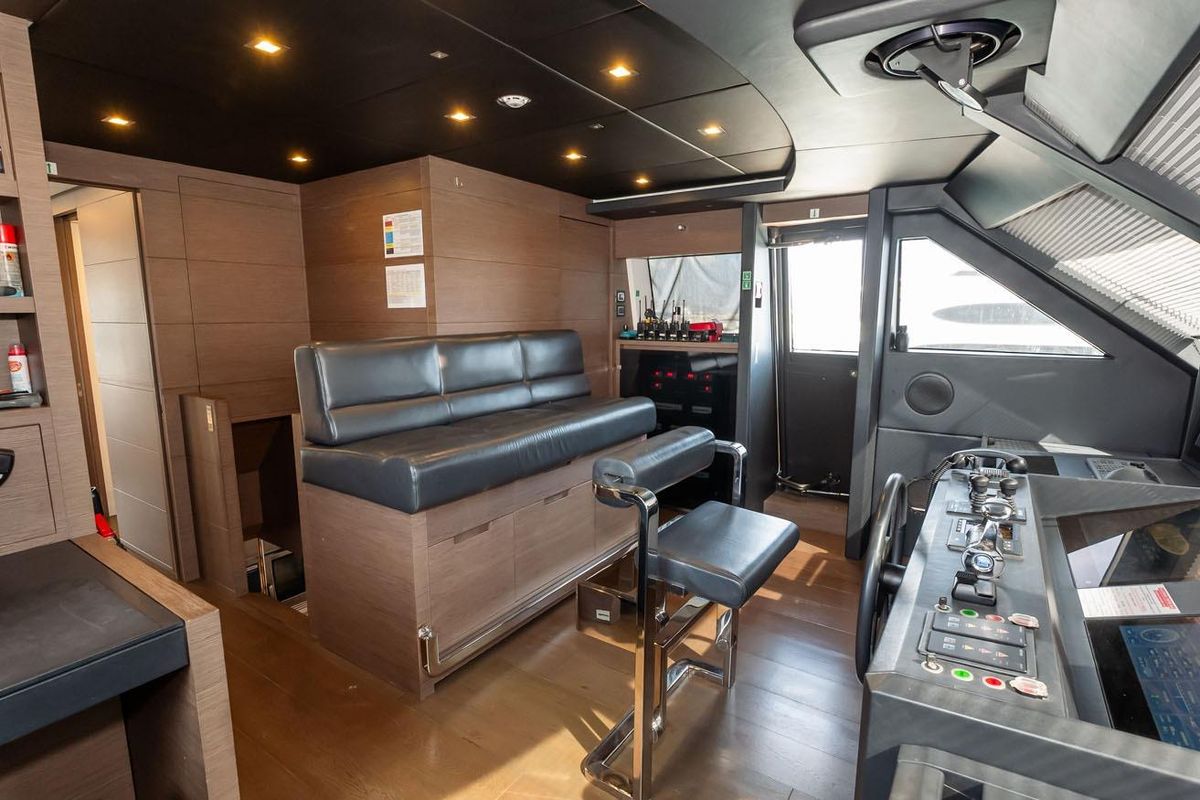 2018 Ferretti Yachts 123 