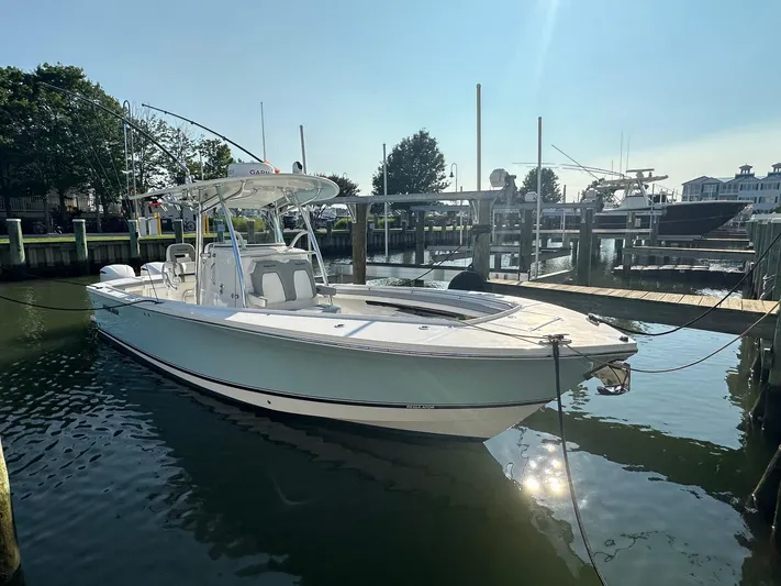 Groovin Yacht Photos Pics 
