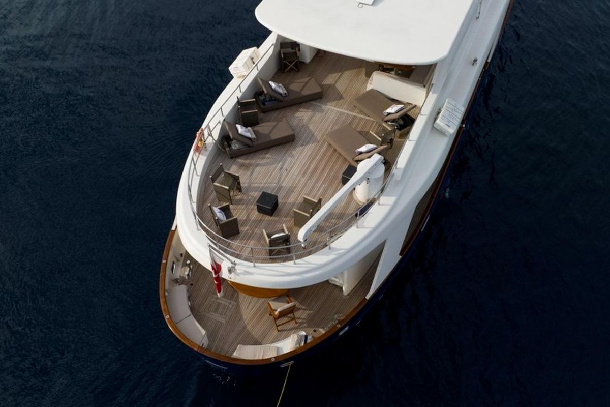 2002 Benetti Sail Division 103 