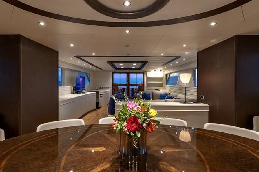 2002 Benetti Sail Division 103 