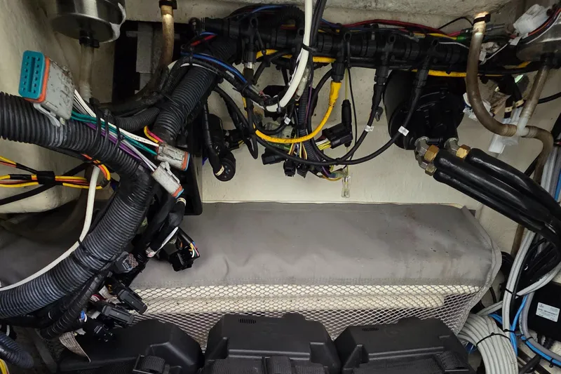 Water Lilly Yacht Photos Pics 