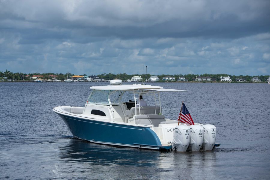 2020 Hinckley 40c Sport Boat