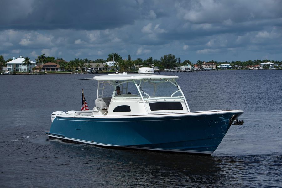 2020 Hinckley 40c Sport Boat