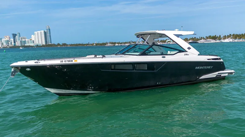 Fanta Sea Yacht Photos Pics 