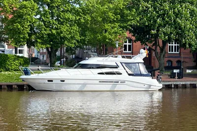 2003 Sealine T47