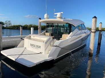 2016 50' Tiara Yachts-50 Coupe Miami, FL, US
