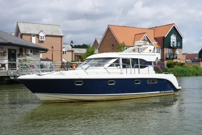 2008 Aquador 32 C