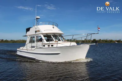 Halvorsen 32 Gourmet Cruiser