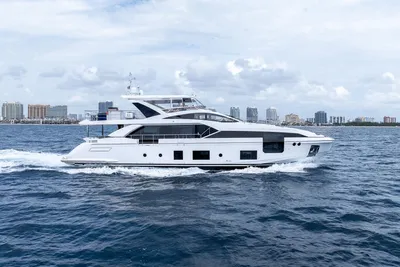 Azimut Grande 27M