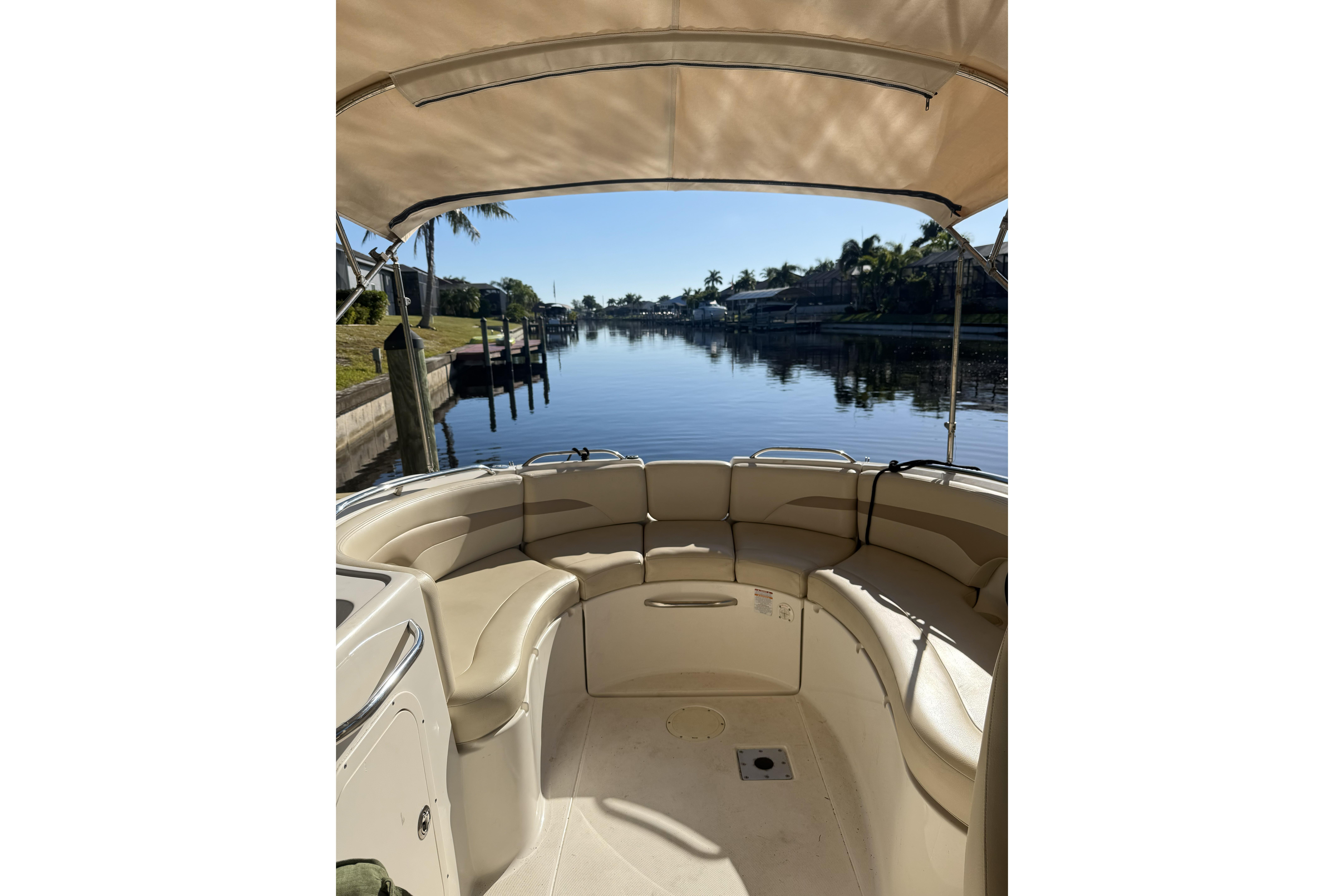 2003 Chaparral Sunesta 263 - Image 2