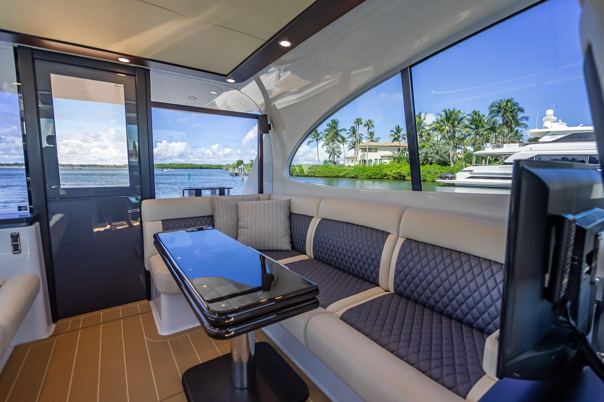 2019 Palm Beach Motor Yachts 50 