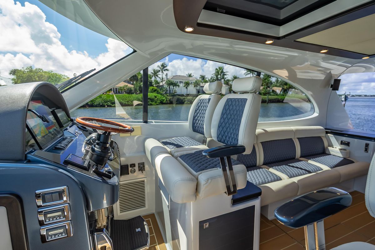 2019 Palm Beach Motor Yachts 50 