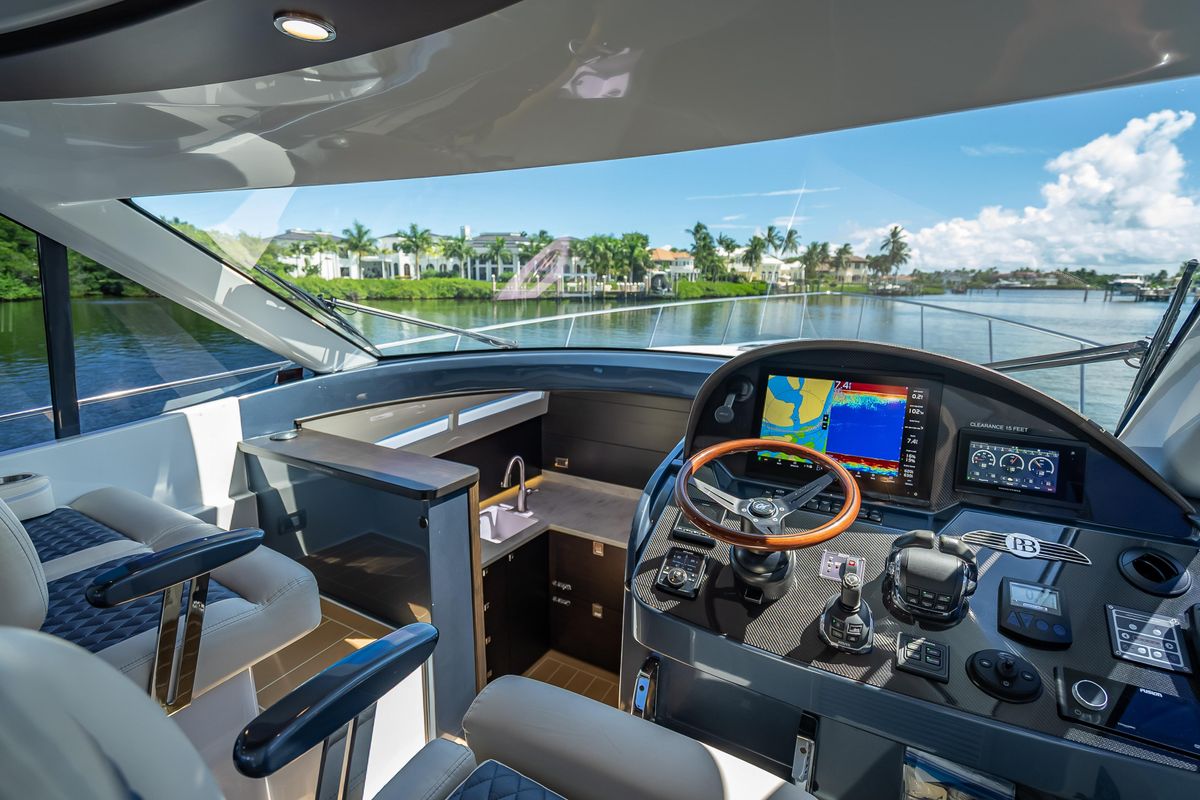 2019 Palm Beach Motor Yachts 50 