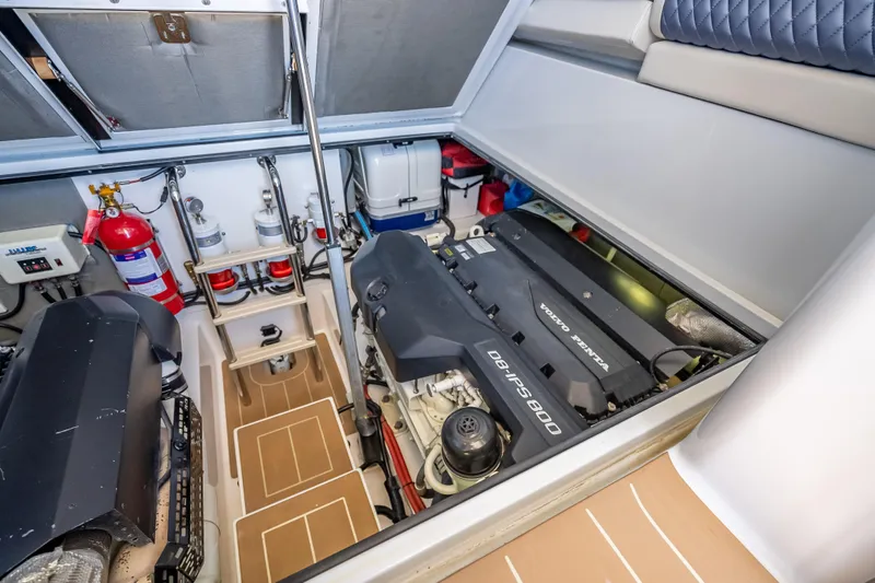 Priceless Yacht Photos Pics Engine room of 2019 Palm Beach Motor Yachts GT50 with Volvo Penta engine.