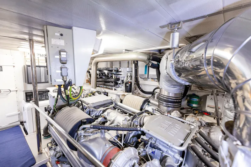 Stamos Bien Yacht Photos Pics 102 Maiora 2001