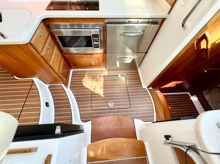 Misha Yacht Photos Pics 