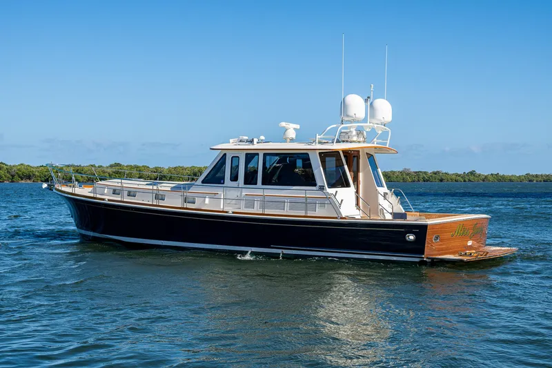 Miss Judy Yacht Photos Pics 