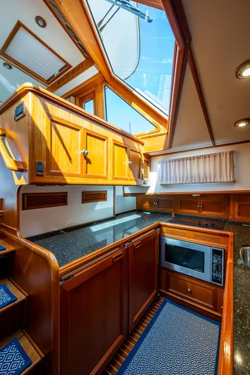 Miss Judy Yacht Photos Pics 