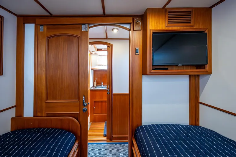 Miss Judy Yacht Photos Pics 