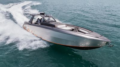 Yacht