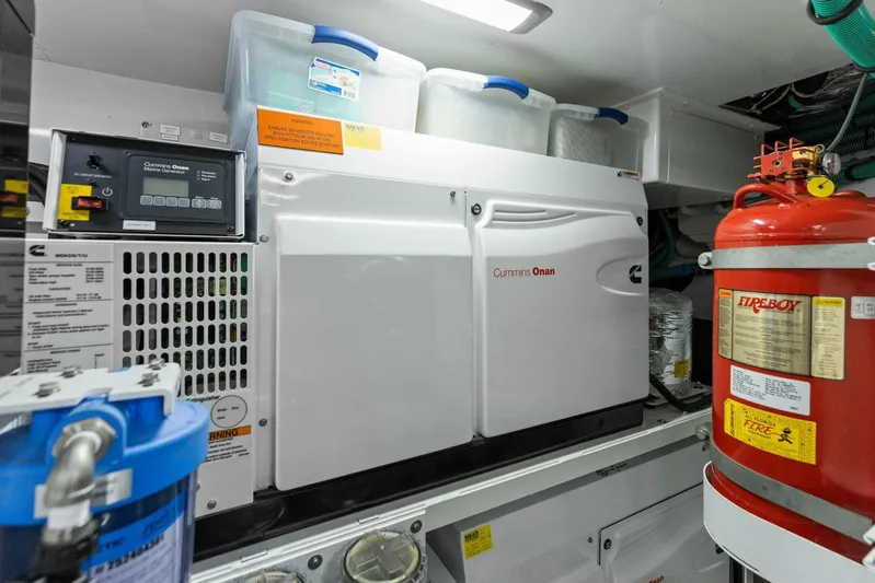 Amarula Sun Yacht Photos Pics 