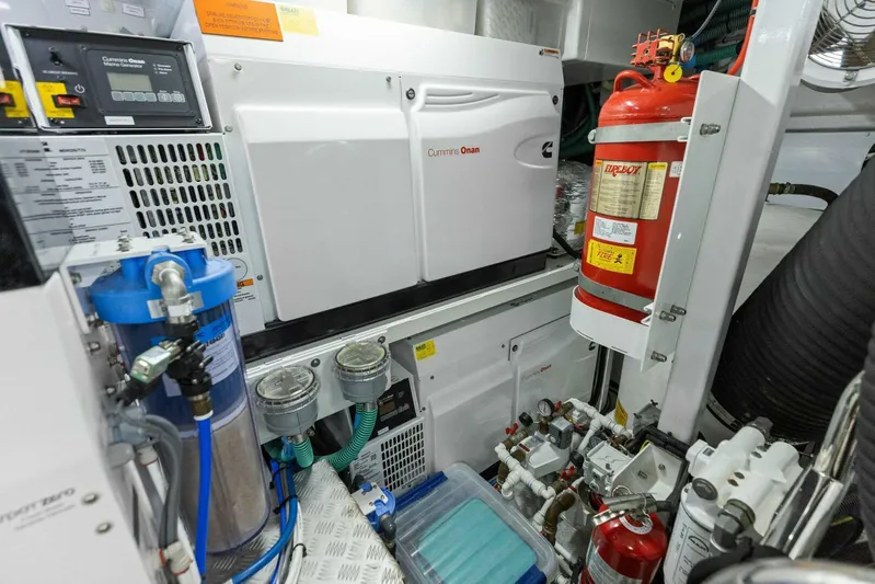 Amarula Sun Yacht Photos Pics 