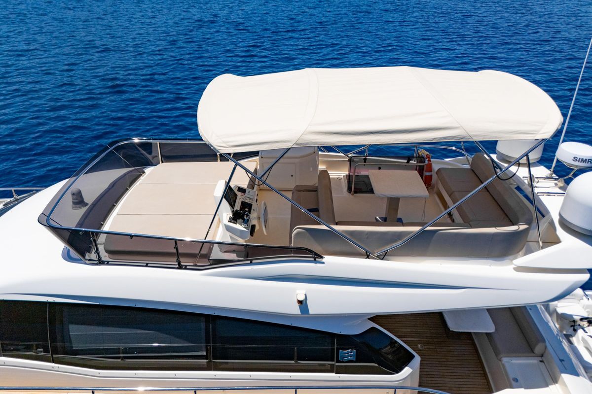 2021 Ferretti Yachts 57 