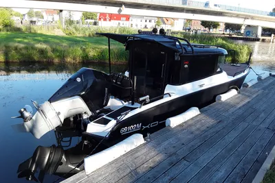 2019 Custom XO240 Cabin