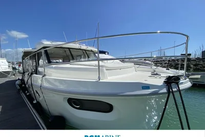 2023 Beneteau Swift Trawler 41 Sedan