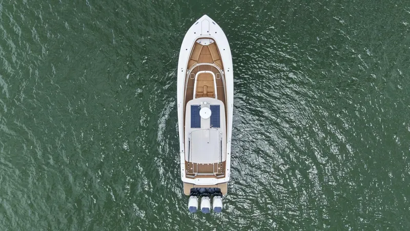  Yacht Photos Pics 2018 Scout 355 Lxf - Image 4