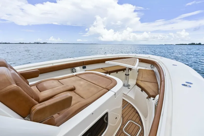  Yacht Photos Pics 2018 Scout 355 Lxf - Image 21