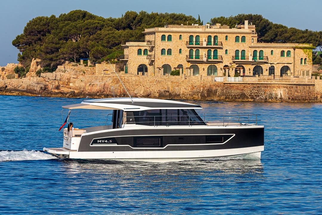 2025 Fountaine Pajot MY4.S Power katamaran till salu YachtWorld