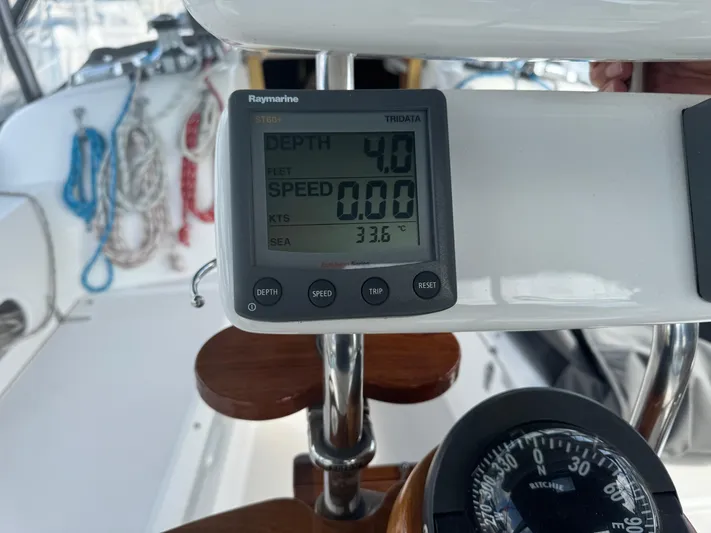 Champagne Lady Yacht Photos Pics 