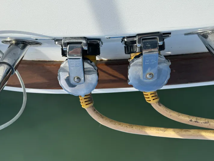 Champagne Lady Yacht Photos Pics 