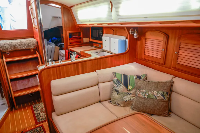 Champagne Lady Yacht Photos Pics 