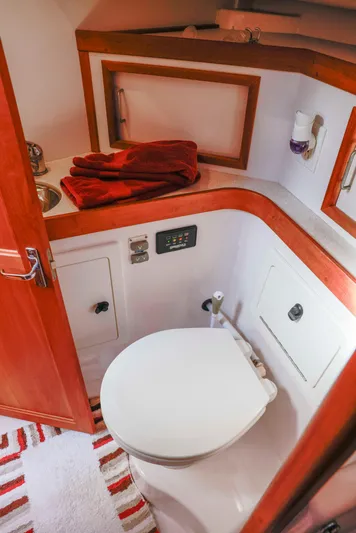 Champagne Lady Yacht Photos Pics 