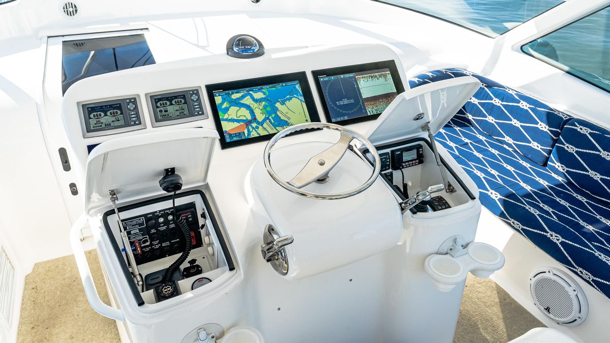2014 Viking 42 