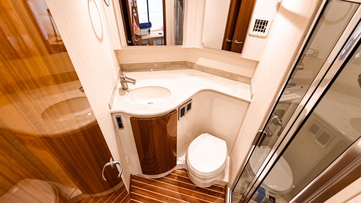 2014 Viking 42 