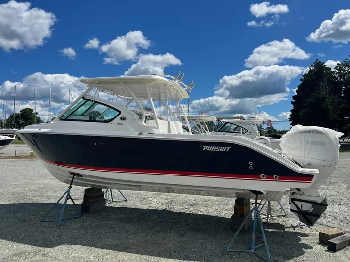  Yacht Photos Pics Pursuit DC 266