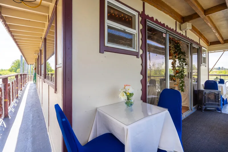 Willamette Queen Yacht Photos Pics 