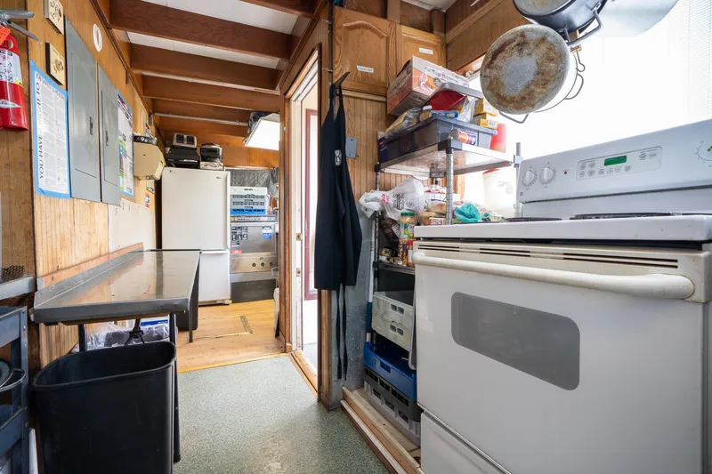 Willamette Queen Yacht Photos Pics 