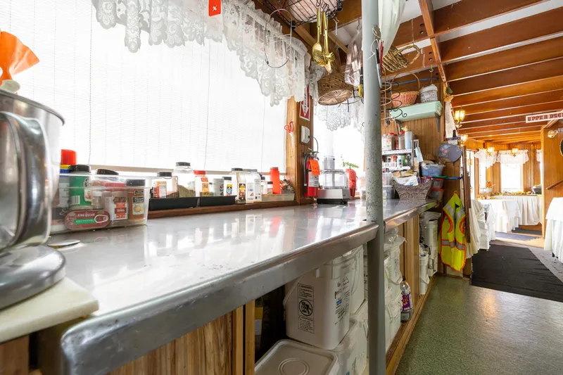 Willamette Queen Yacht Photos Pics 