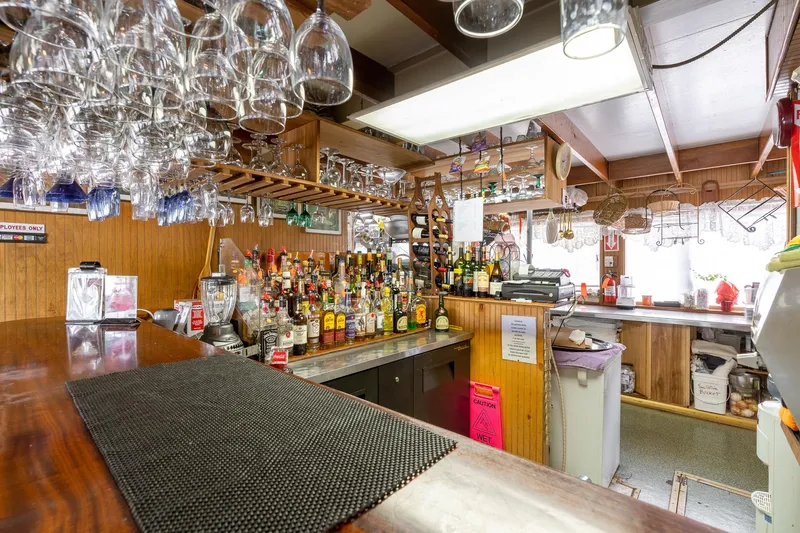 Willamette Queen Yacht Photos Pics 