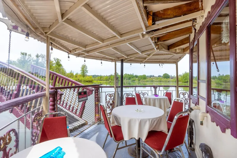 Willamette Queen Yacht Photos Pics 