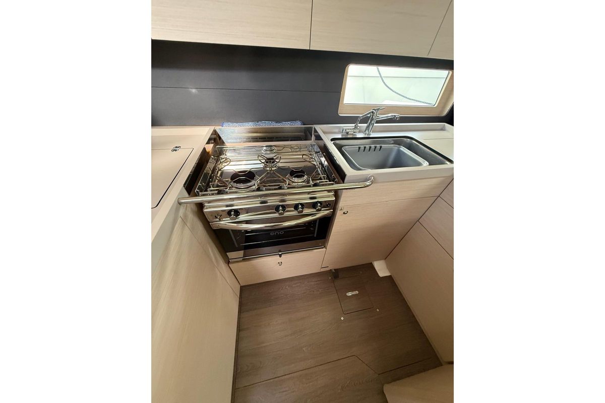 2021 Beneteau 52 