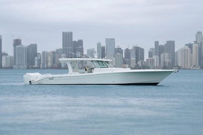 2025 56' HCB-56 Suenos Fort Lauderdale, FL, US