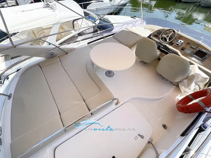  Yacht Photos Pics Prestige 42 fly