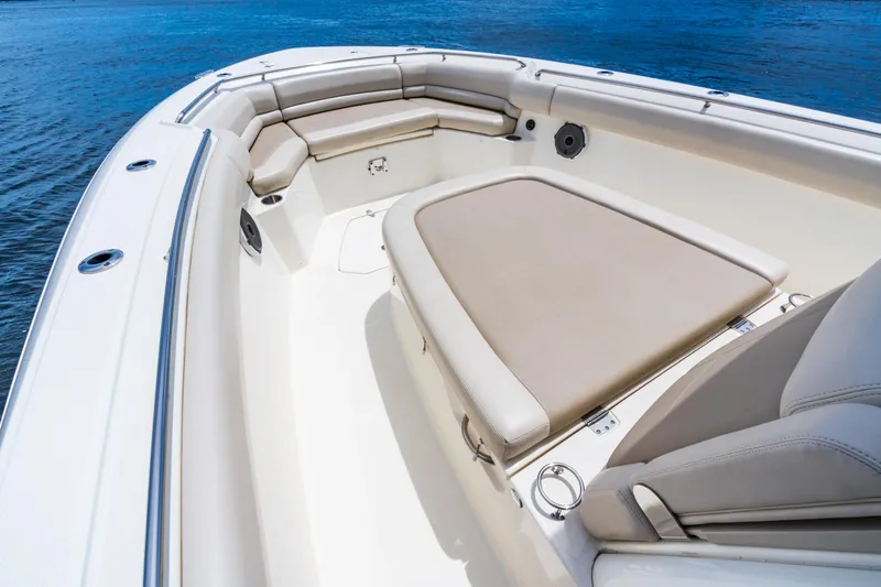 Longitude Yacht Photos Pics 