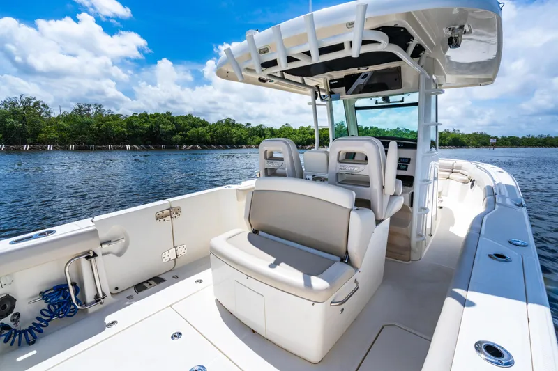 Longitude Yacht Photos Pics 